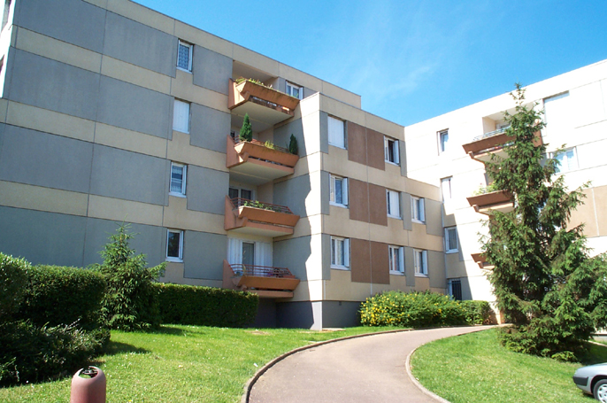 Immeuble - 4 avenue de maupertuis Is-sur-Tille