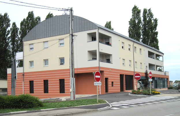 Immeuble - 5 avenue de la gare d'eau Saint-Jean-de-Losne