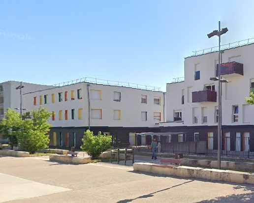 Immeuble - 4 place michel colucci Chenôve