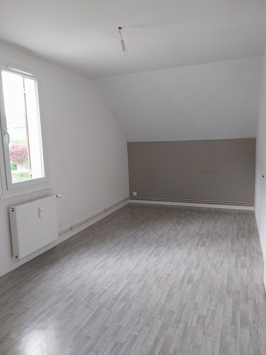BLIGNY SUR OUCHE - APPARTEMENT T3